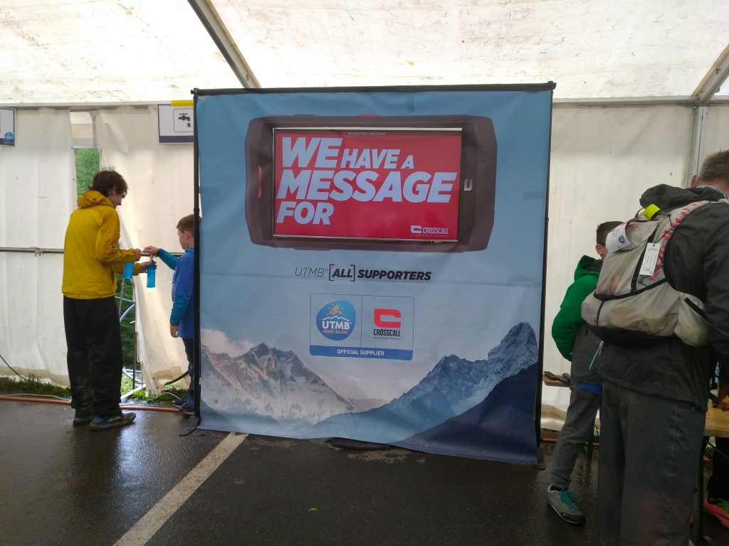 UTMB - La FOuly - We Have a message for you - Crosscall