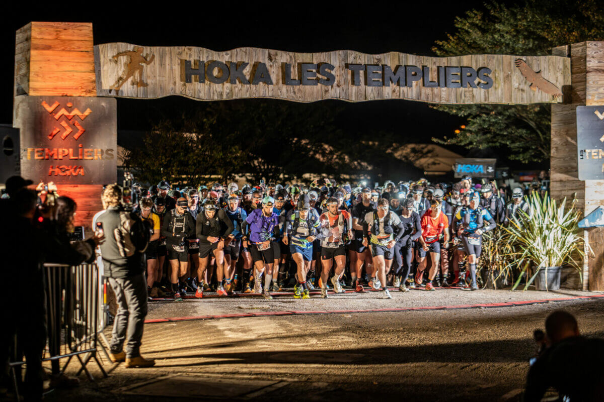 Coureurs au départ de la course du Trail des Templiers