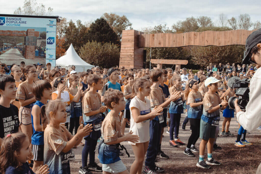 Enfants sur le départ du trail des Templiers