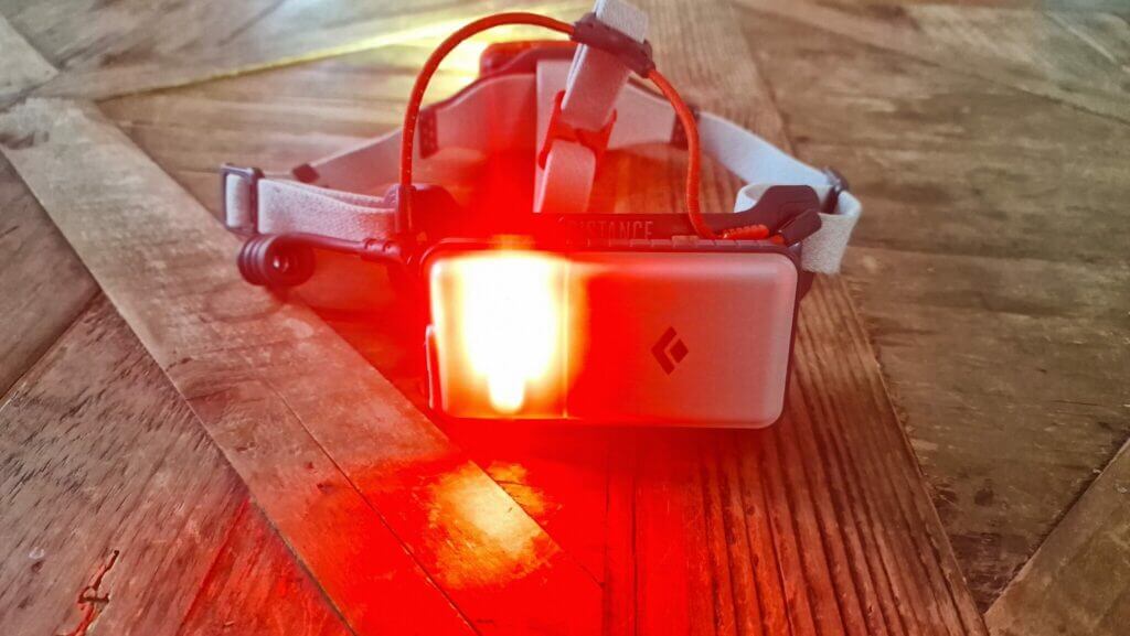 La lumière rouge pour rester visible de dos