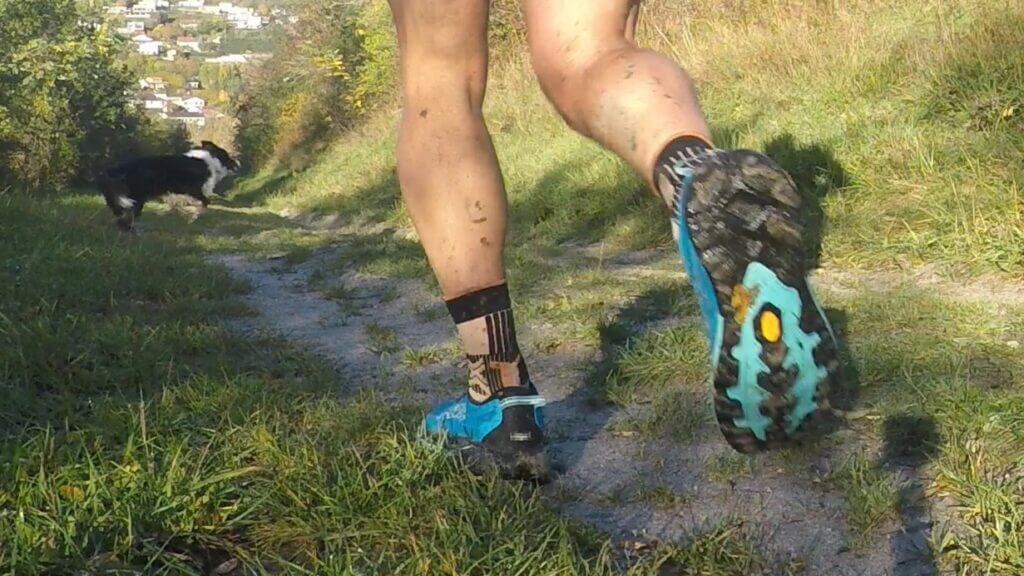 Le Vibram Megagrip colle littéralement au sol...