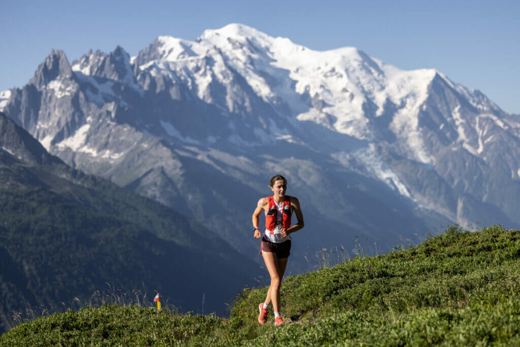 Marathon du Mont-Blanc ne se limite pas à réduire son impact , il compense aussi ce qu’il ne peut pas encore éviter