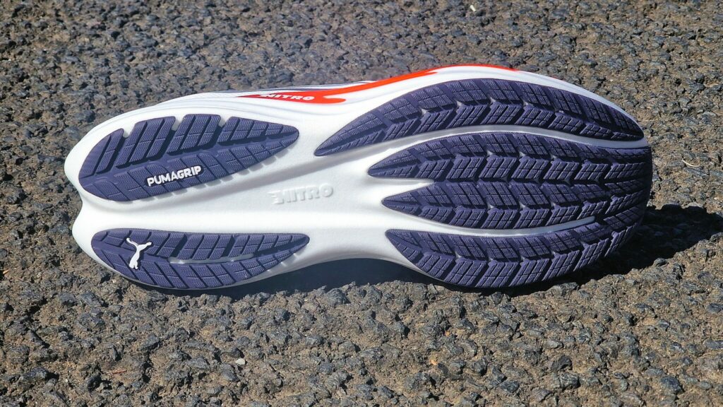 La semelle de la Puma Vélocity Nitro 5