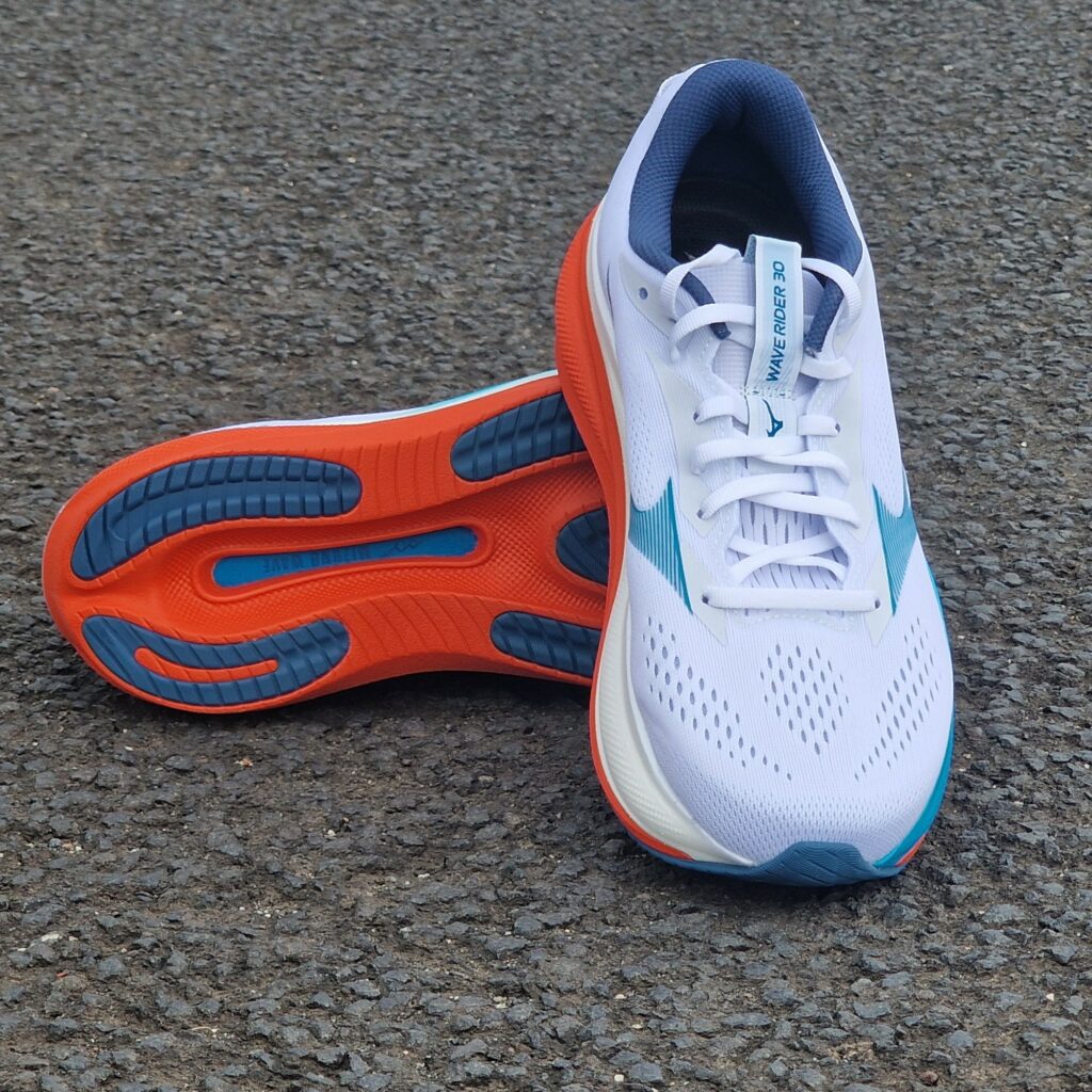 Mizuno Wave Rider 30